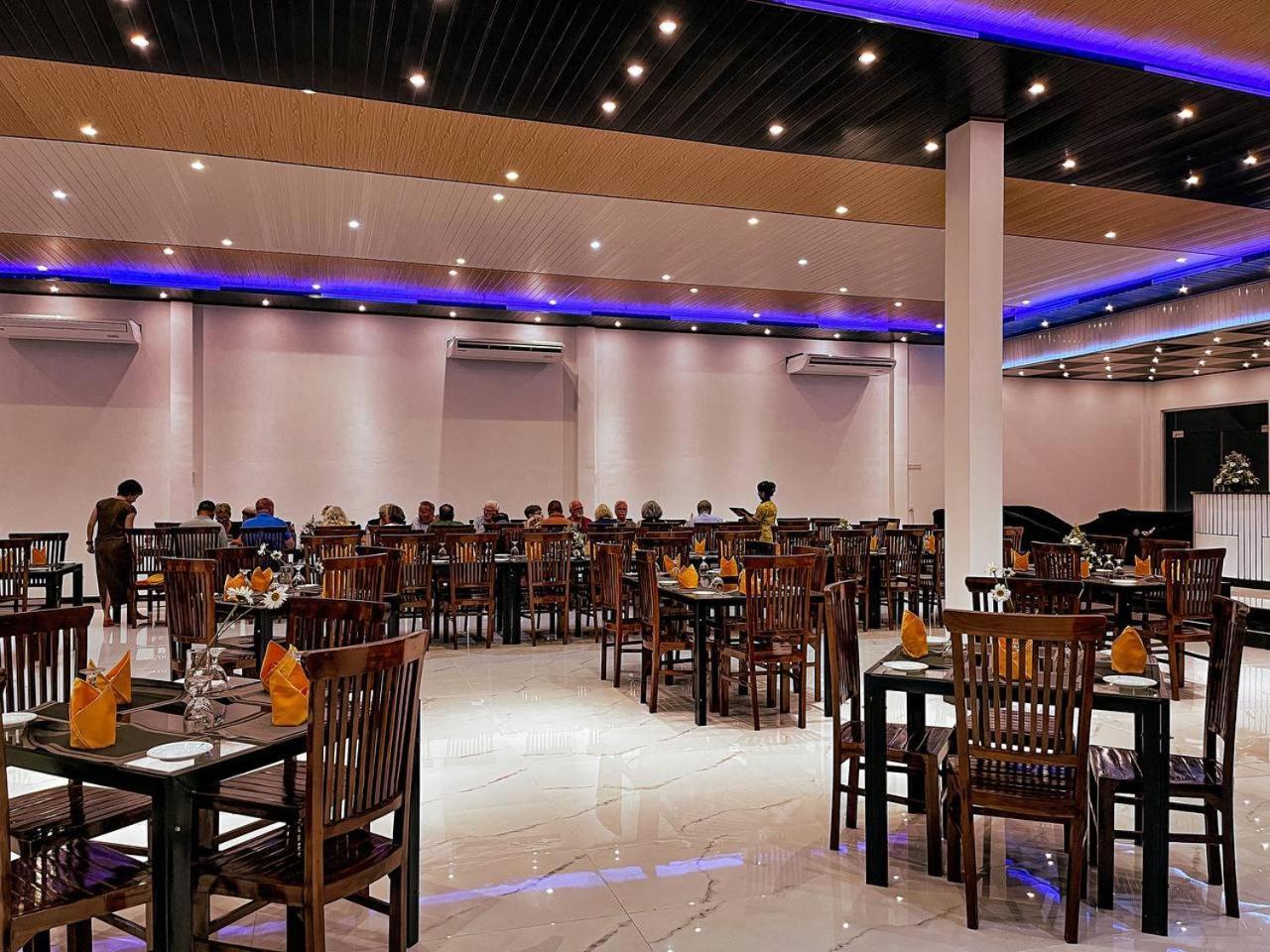 ACME Grand Hotel Habarana Exterior foto