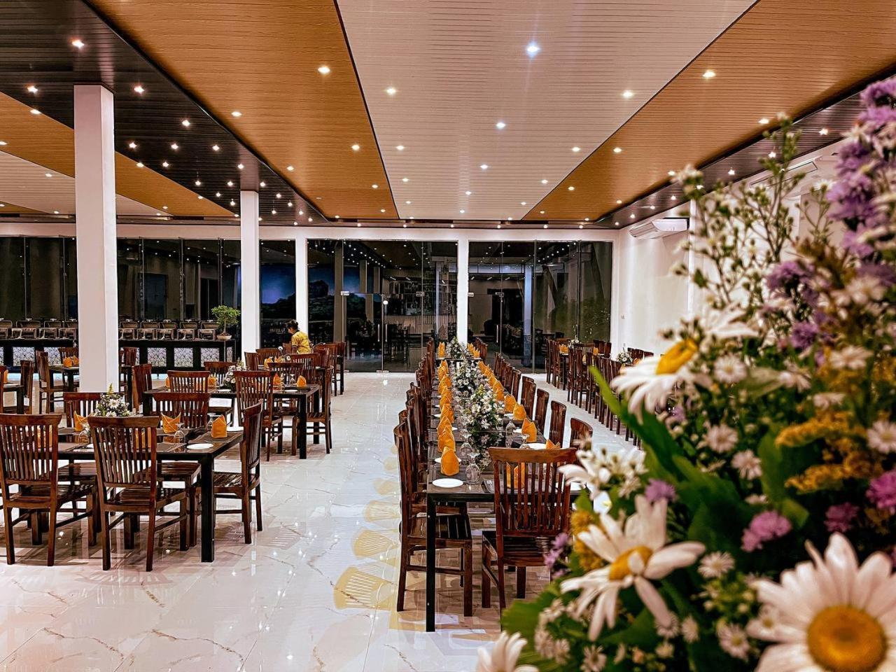 ACME Grand Hotel Habarana Exterior foto