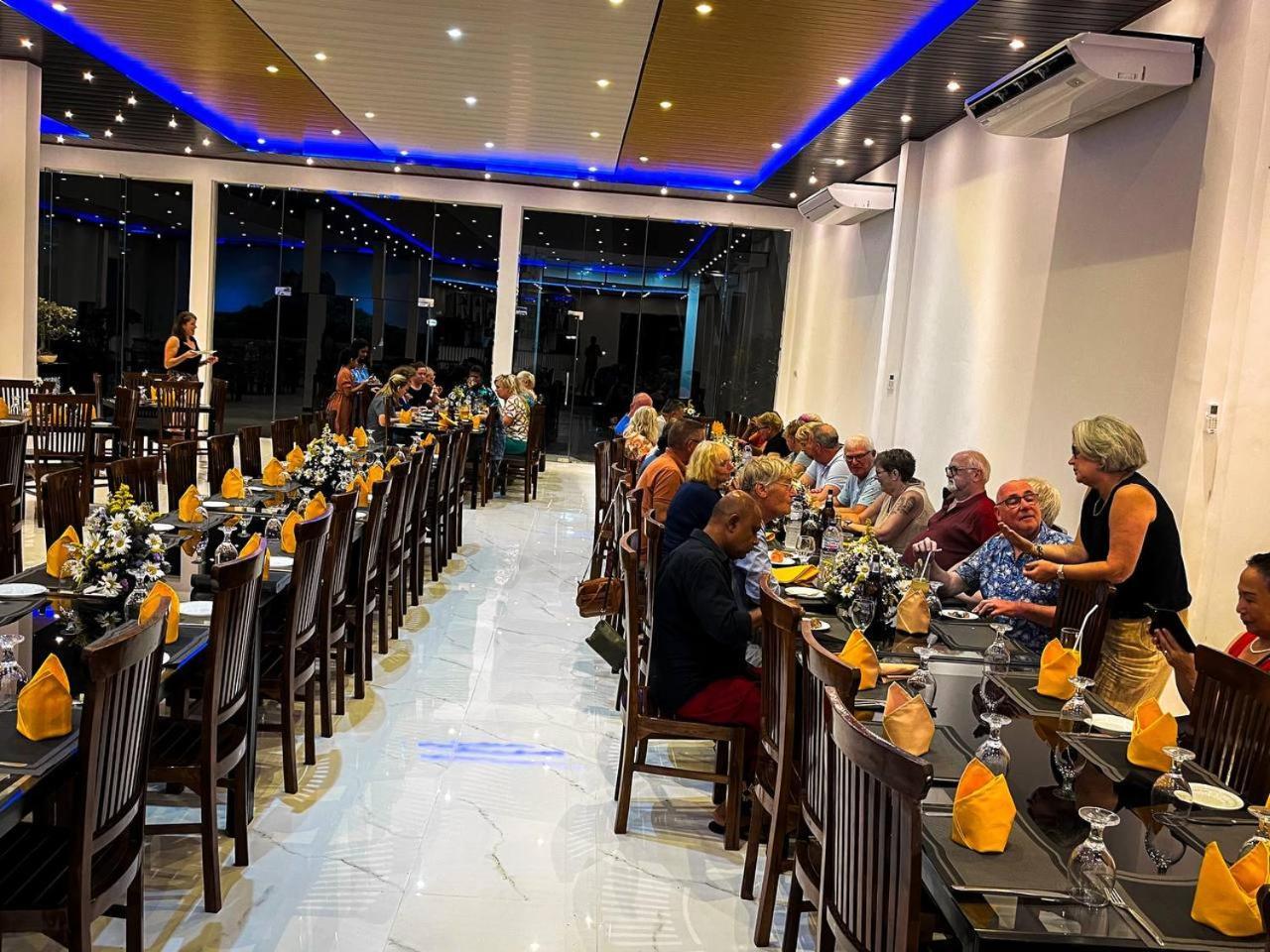 ACME Grand Hotel Habarana Exterior foto